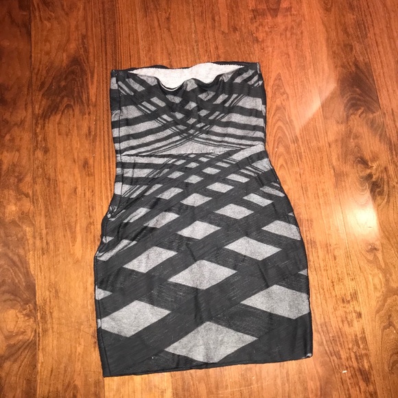 Strapless knit lined RR dress - Picture 3 of 4